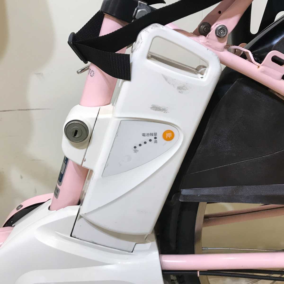 パナソニック ギュット ピンク 前22×後26インチ KQ002 【中古車】