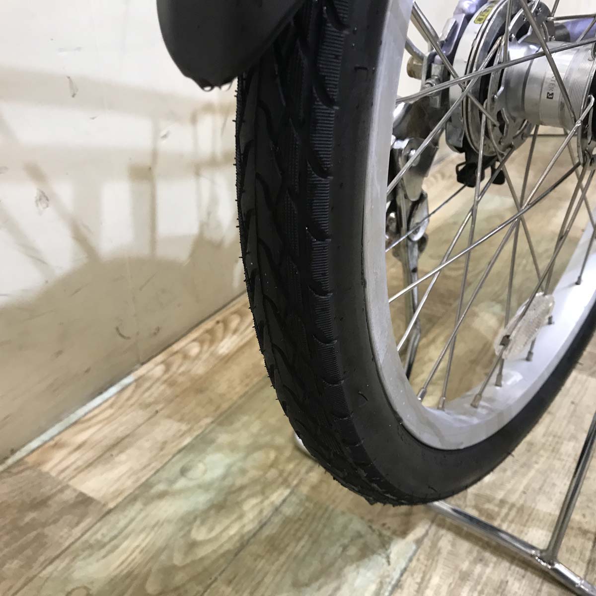 ブリヂストン アシスタ ユニ プレミア パープル 20インチ KU092 【中古車】