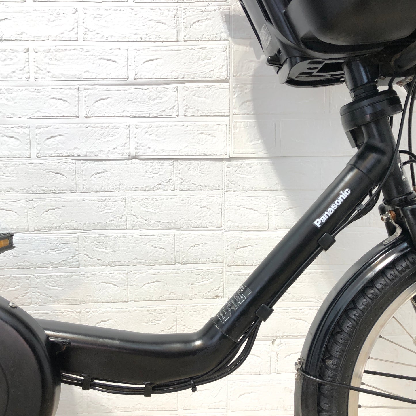パナソニック ギュット ミニ DX ブラック 20インチ YN118【中古車】