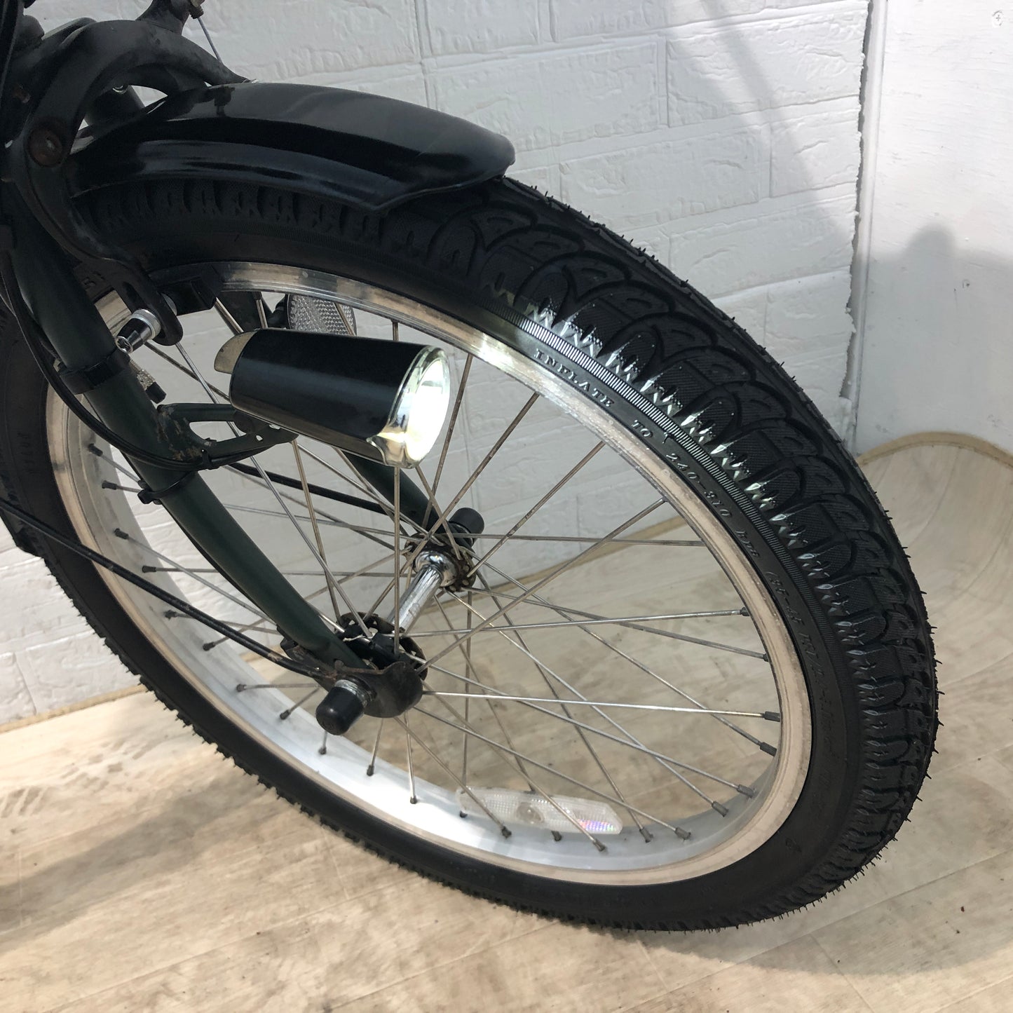 パナソニック ギュット ミニ DX グリーン 20インチ YN120【中古車】