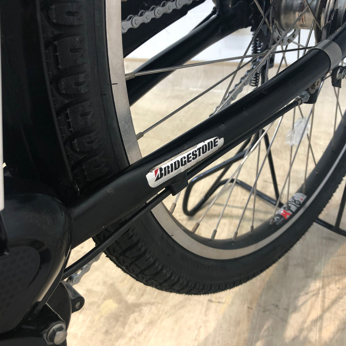 ブリヂストン HYDEE B ハイディ ビー ブラック 26インチ YX111 【中古車】