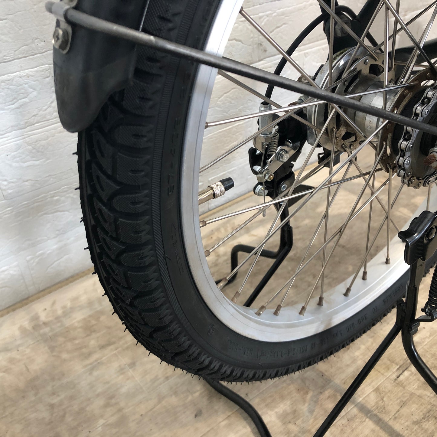 パナソニック ギュット ミニ DX グリーン 20インチ YN121【中古車】