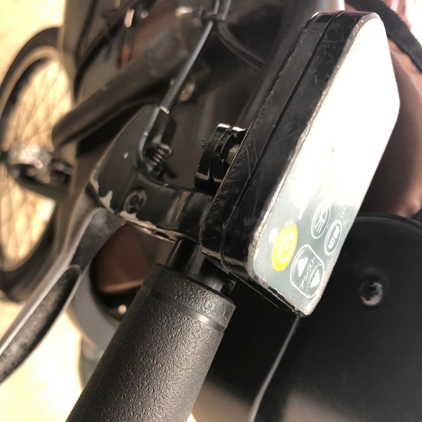パナソニック ギュット ミニ DX グリーン 20インチ YN121【中古車】