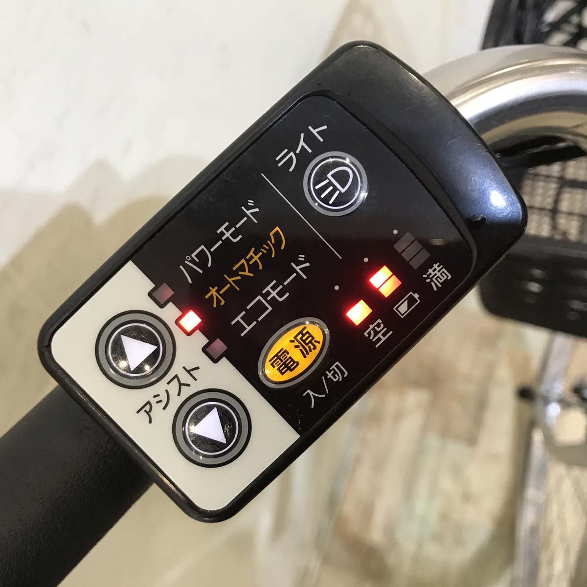 パナソニック ビビ SX シルバー 26インチ KZ038 【中古車】