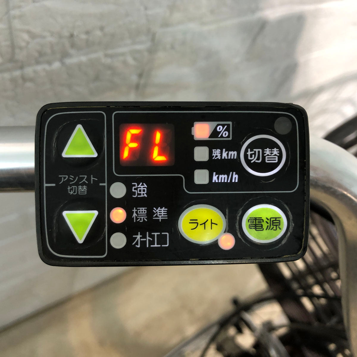 ブリヂストン アシスタ ファイン ブラウン 26インチ YX125 【中古車】