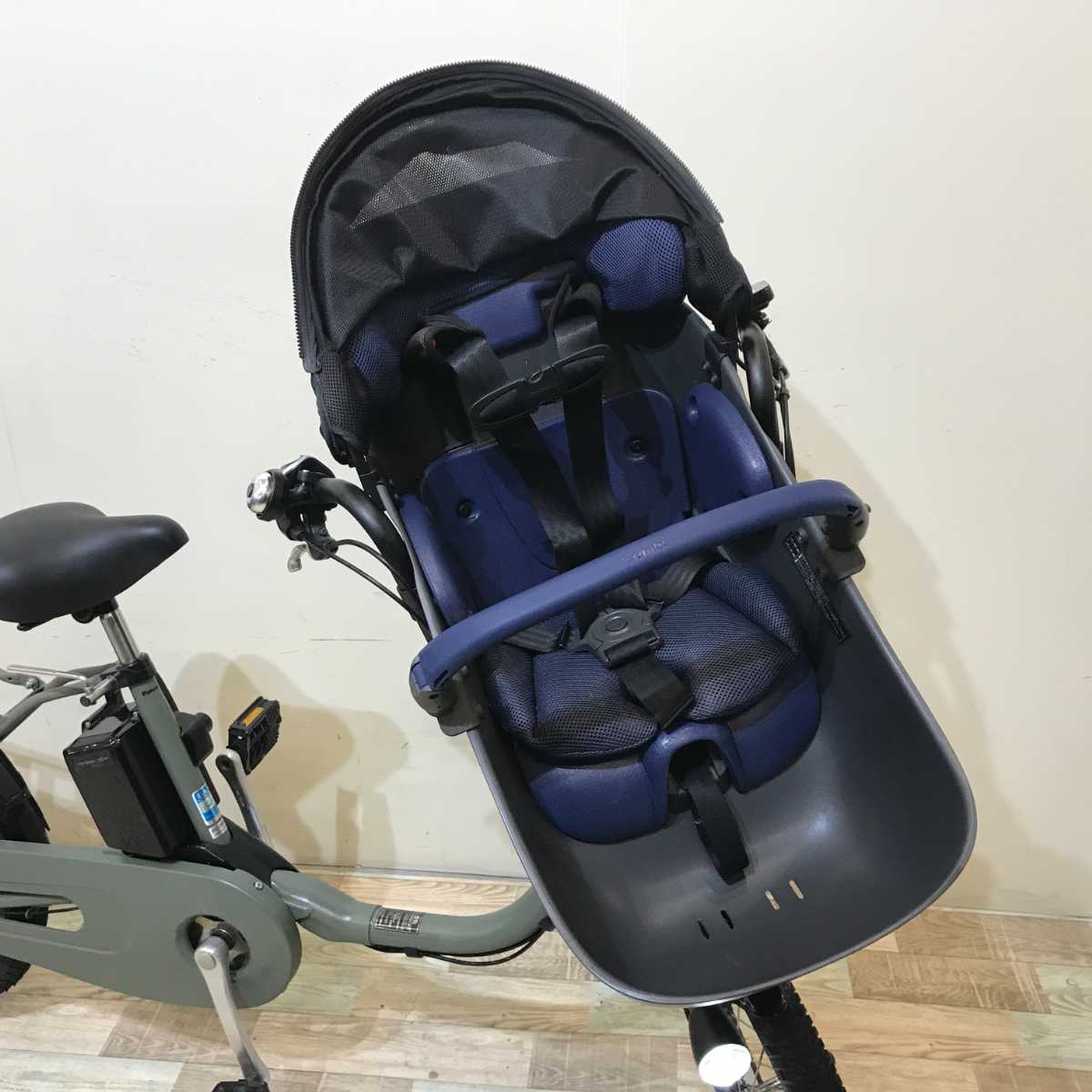 パナソニック ギュット クルーム DX カーキ 20インチ KQ022【中古車】