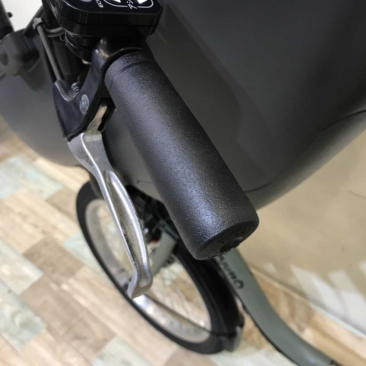 パナソニック ギュット クルーム DX カーキ 20インチ KQ022【中古車】