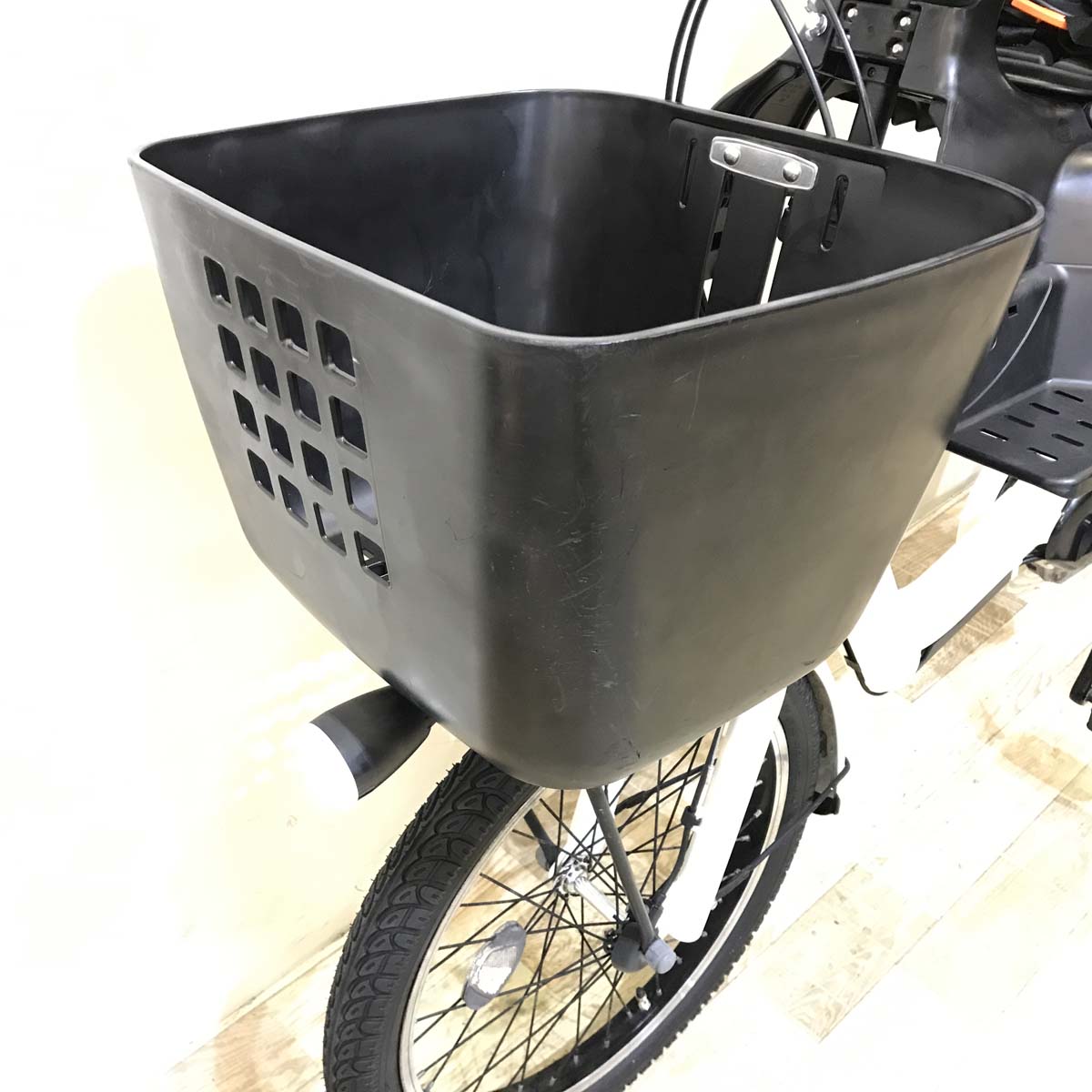 パナソニック ギュット アニーズ EX ホワイト 20インチ KU112【中古車】