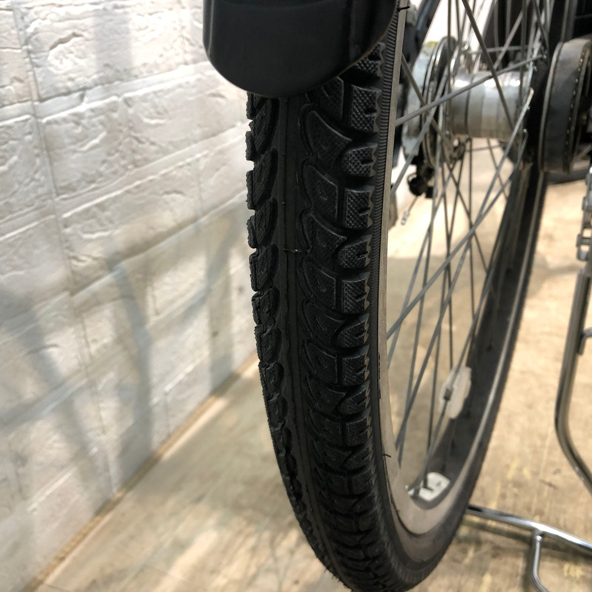 ブリヂストン ステップクルーズ e ブラック 26インチ YX136 【中古車】