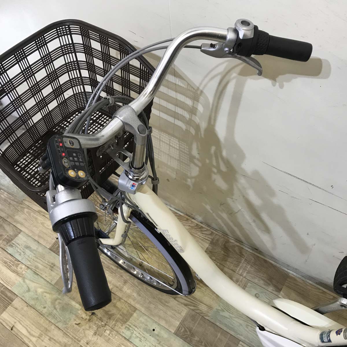 ブリヂストン アシスタ DX ホワイト 24インチ KZ056 【中古車】