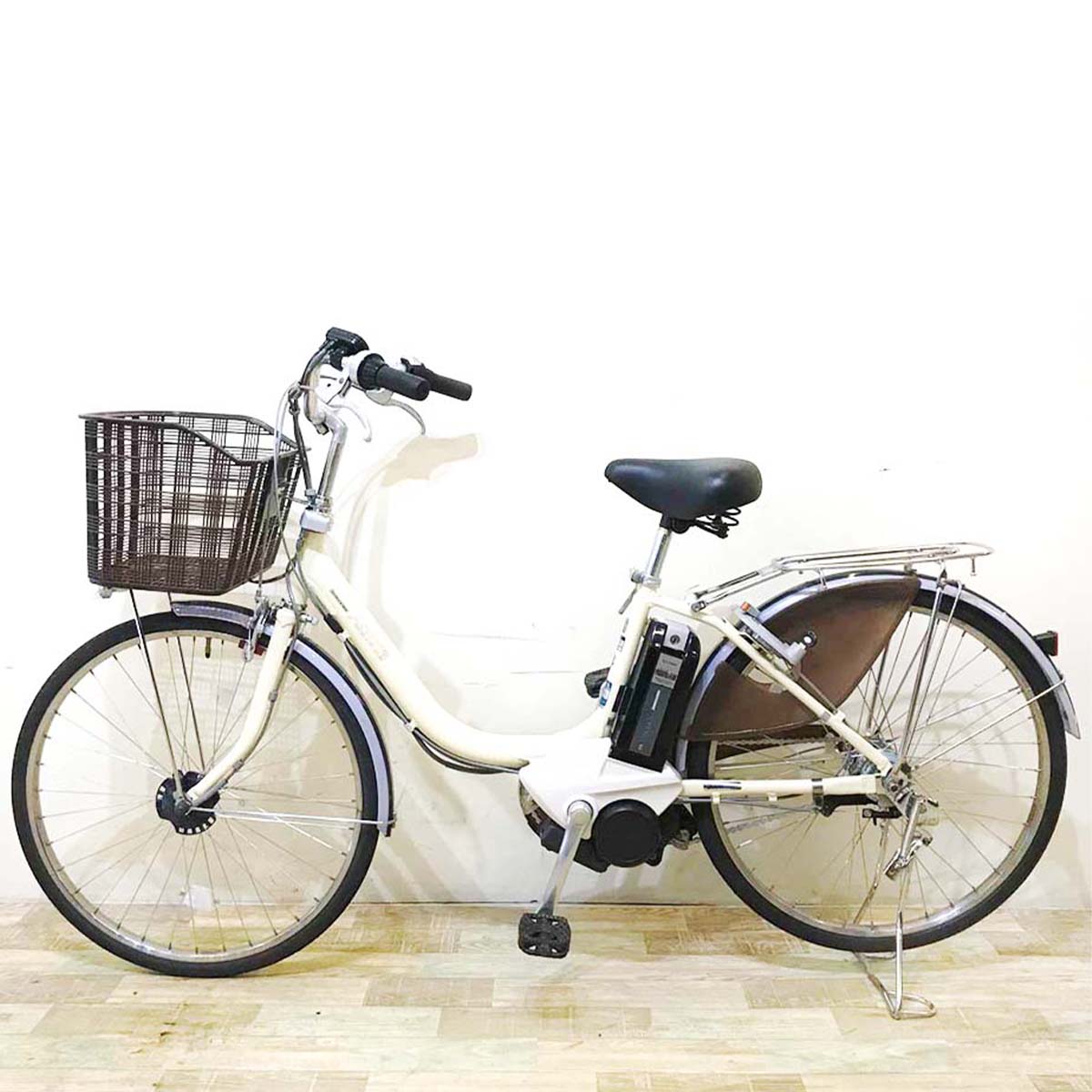 ブリヂストン アシスタ DX ホワイト 24インチ KZ056 【中古車】