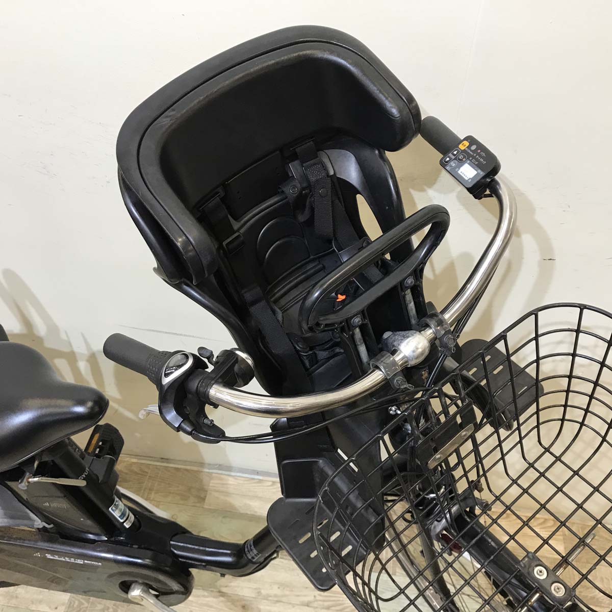 パナソニック ギュット プラス ブラック 26インチ KU120【中古車】