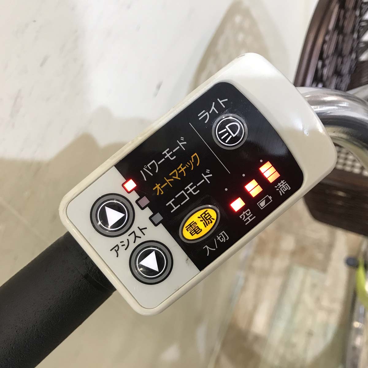 パナソニック ビビ DX グリーン 24インチ KZ058 【中古車】