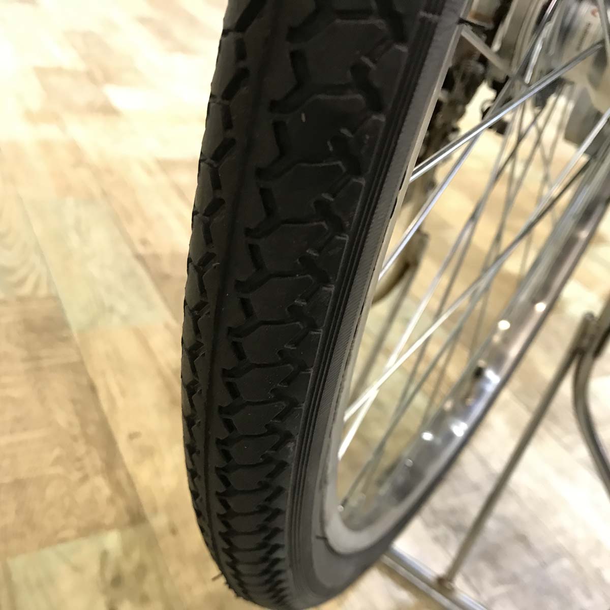 パナソニック ギュット プラス ブラック 26インチ KU120【中古車】