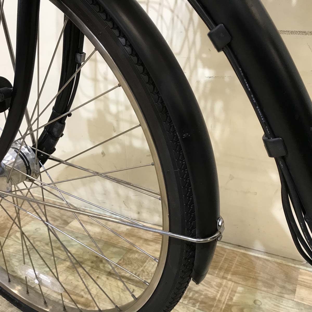 パナソニック ギュット プラス ブラック 26インチ KU120【中古車】