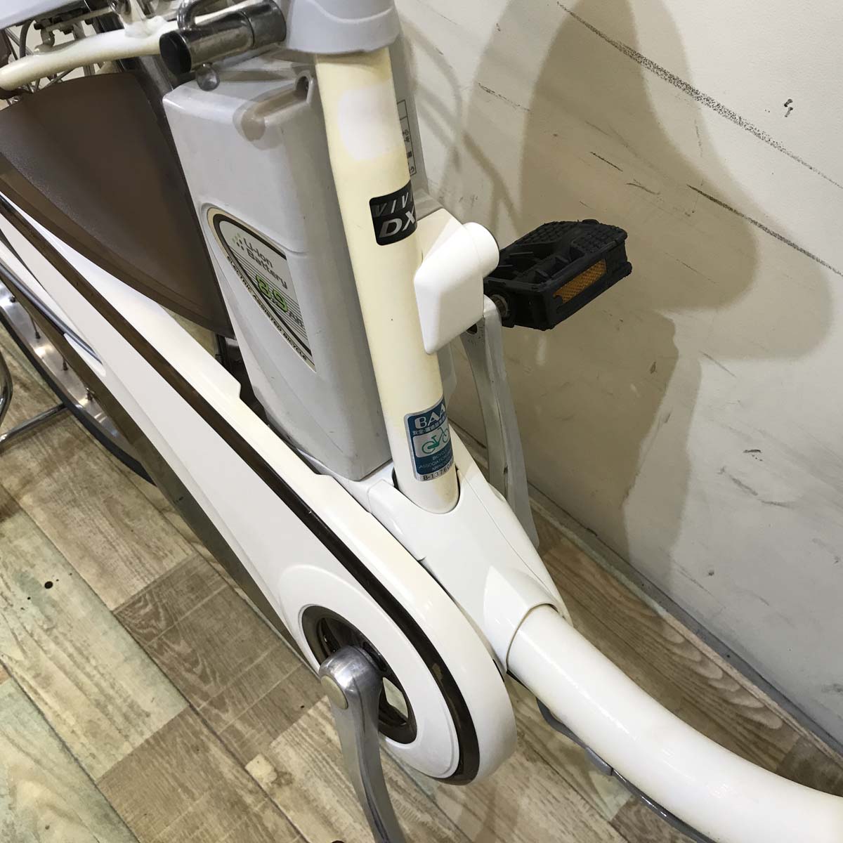 パナソニック ビビ DX ホワイト 26インチ KZ060 【中古車】