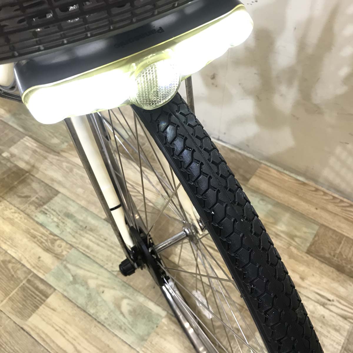 パナソニック ビビ DX ホワイト 26インチ KZ060 【中古車】