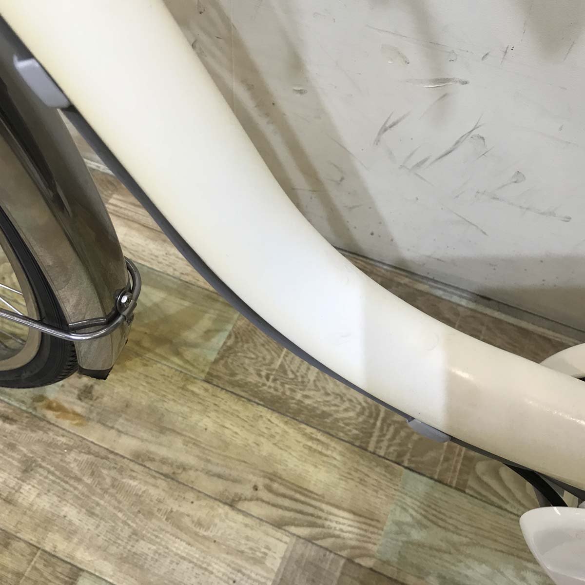 パナソニック ビビ DX ホワイト 26インチ KZ060 【中古車】