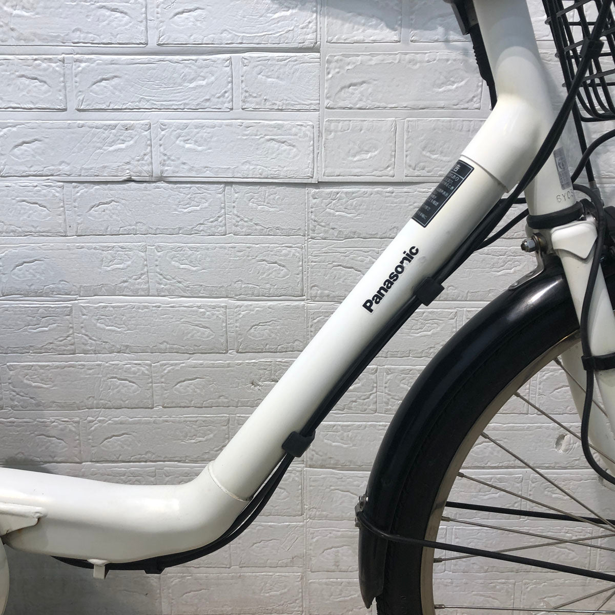 パナソニック ギュット ステージ ホワイト 22インチ YT065【中古車】
