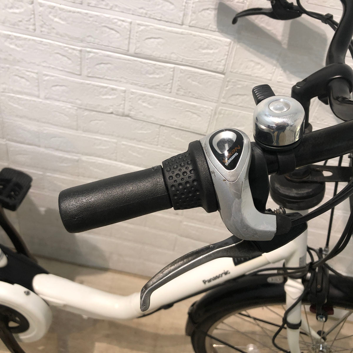 パナソニック ギュット ステージ ホワイト 22インチ YT065【中古車】