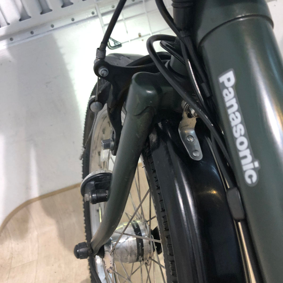 パナソニック ギュット ミニ DX グリーン 20インチ YT072【中古車】