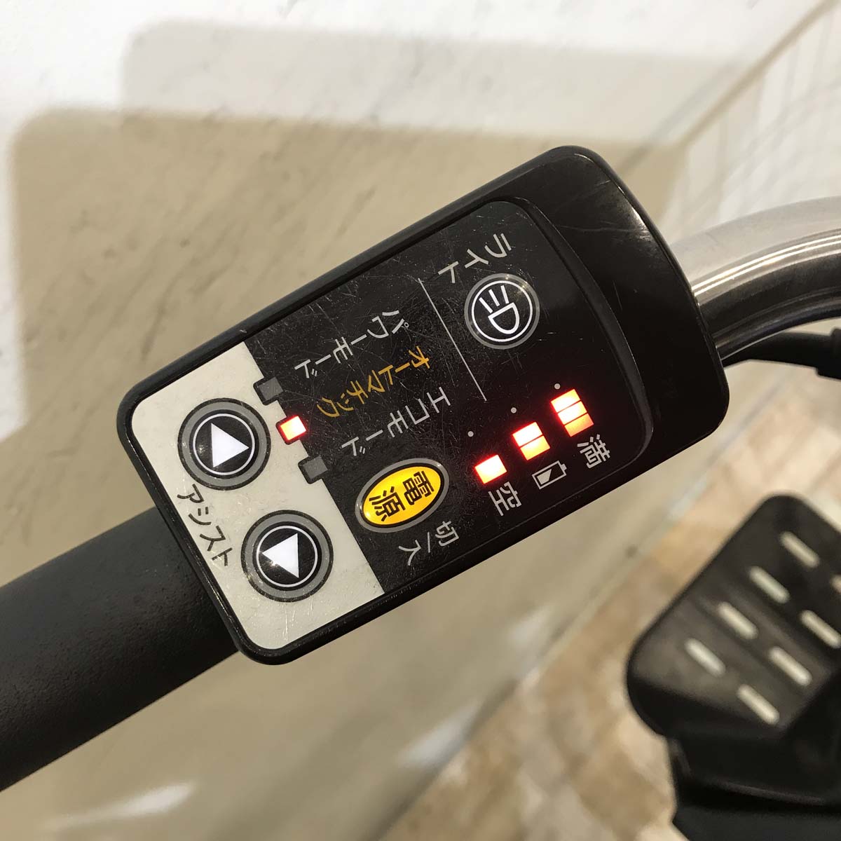 パナソニック ギュット プラス レッド 26インチ KZ085【中古車】