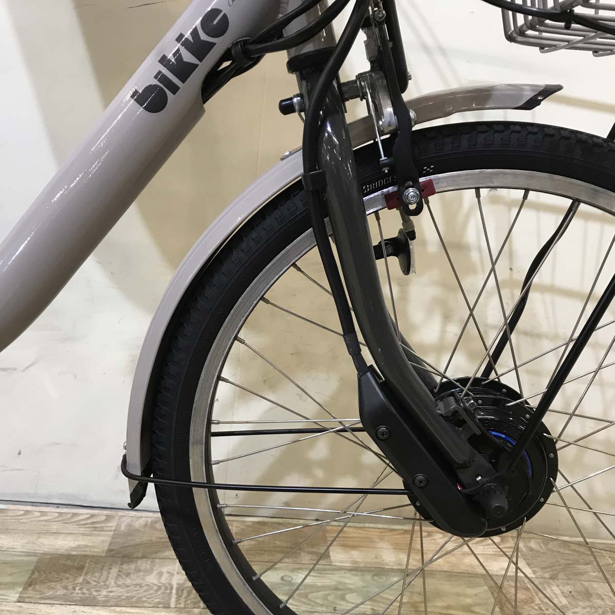 ブリヂストン bikke MOB dd ビッケ モブ dd ベージュ 前24×後20インチ KZ087【中古車】