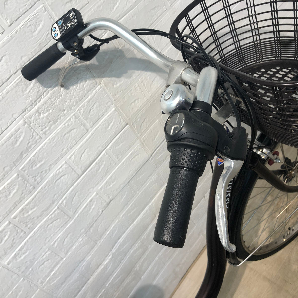 ブリヂストン アシスタ ブラウン 26インチ YT088 【中古車】
