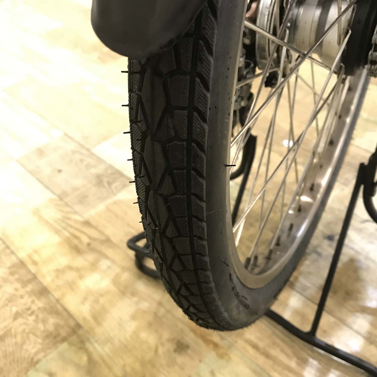 パナソニック ギュット ミニ ピンク 20インチ KZ088【中古車】