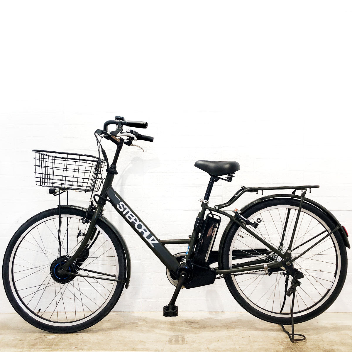 ブリヂストン ステップクルーズ e カーキ 26インチ YO040 【中古車】