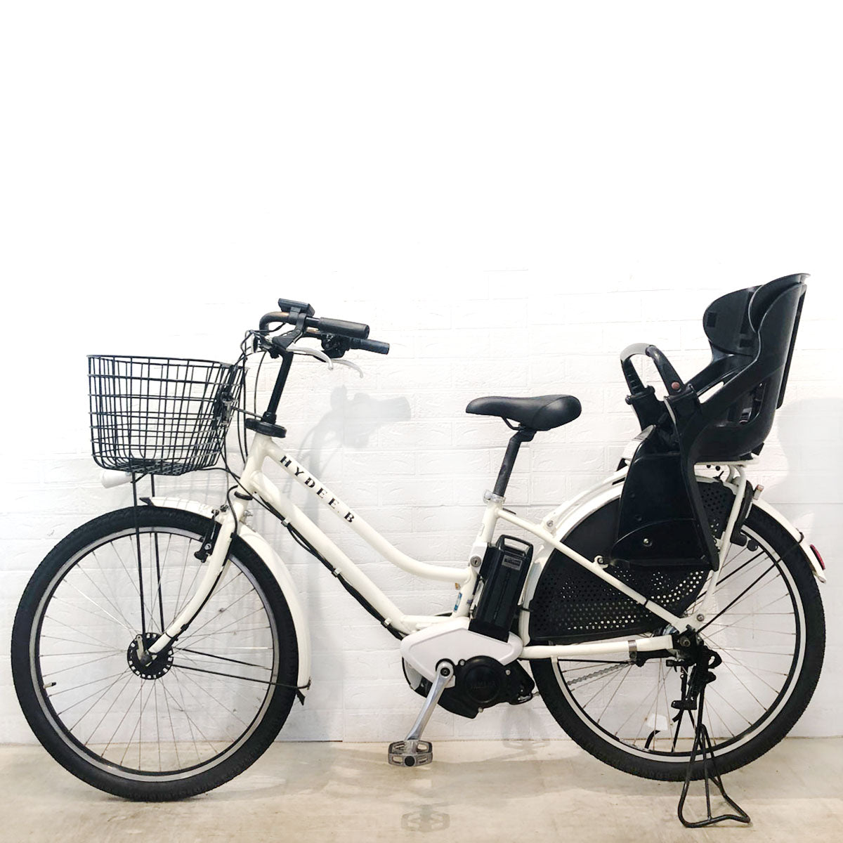 ブリヂストン HYDEE B ハイディ ビー ホワイト 26インチ YT095 【中古車】