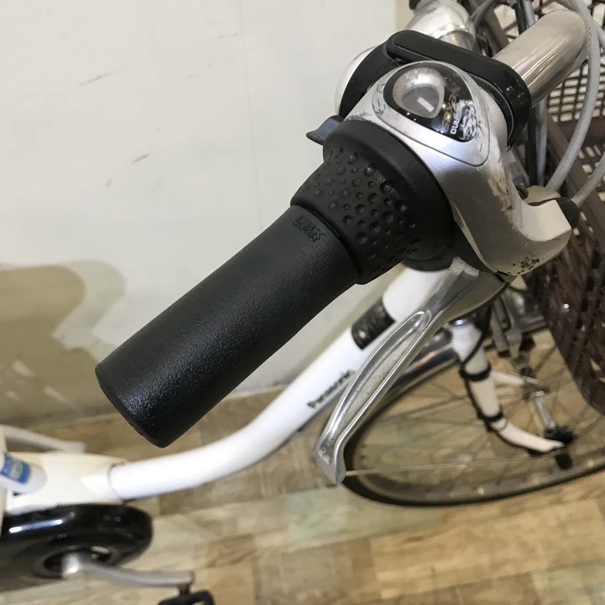パナソニック ビビ DX ホワイト 24インチ KZ094 【中古車】