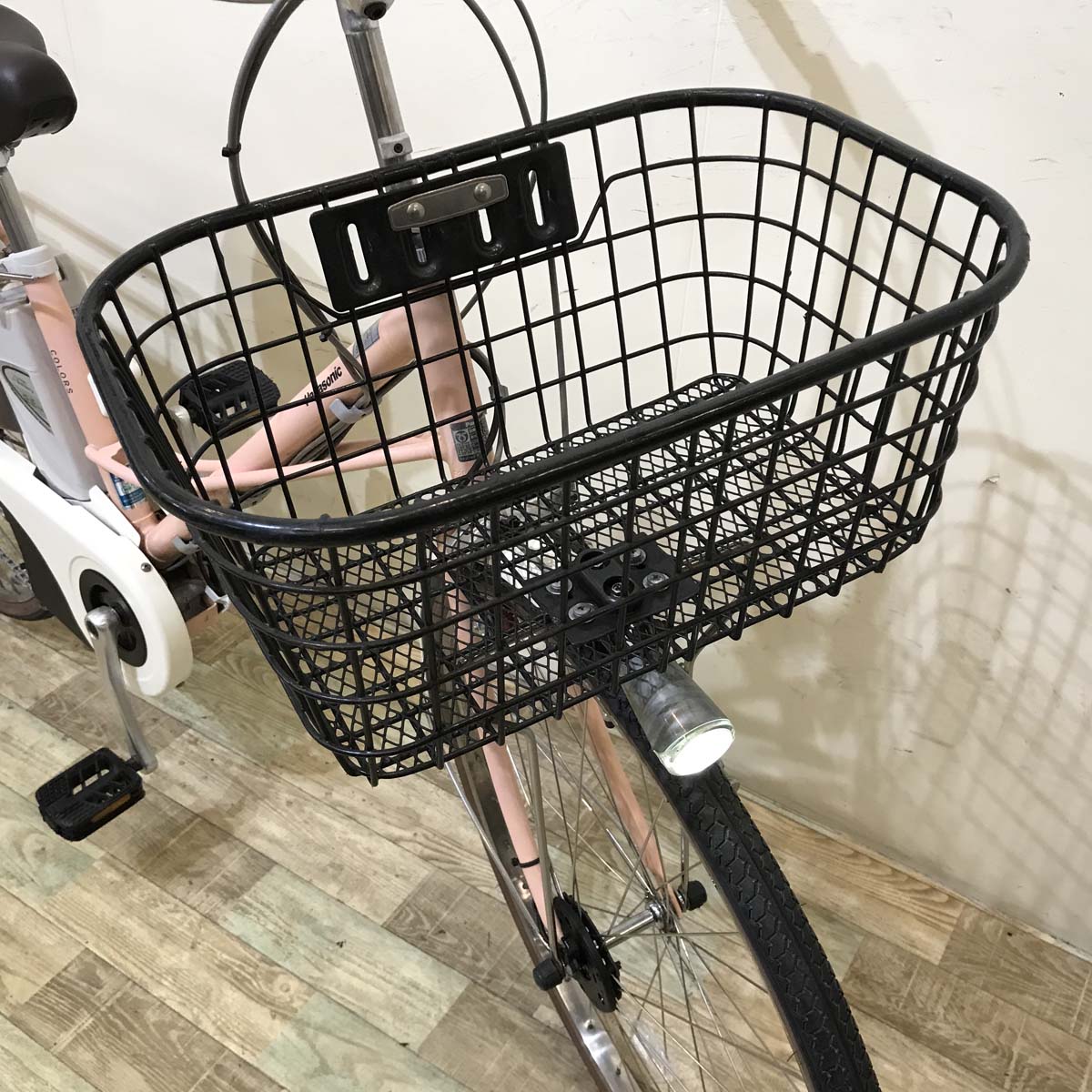 パナソニック カラーズ EB ピンク 26インチ KV014 【中古車】