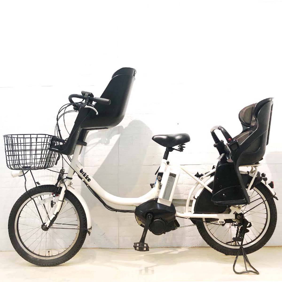 ブリヂストン bikke MOB e ビッケ モブ イー ホワイト 20インチ YA046【中古車】