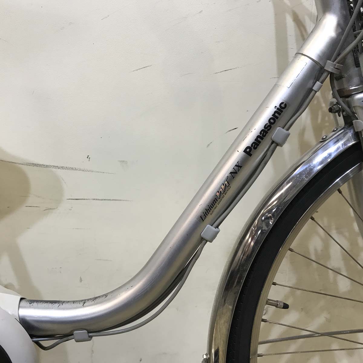 パナソニック ビビ NX シルバー 26インチ KZ104 【中古車】
