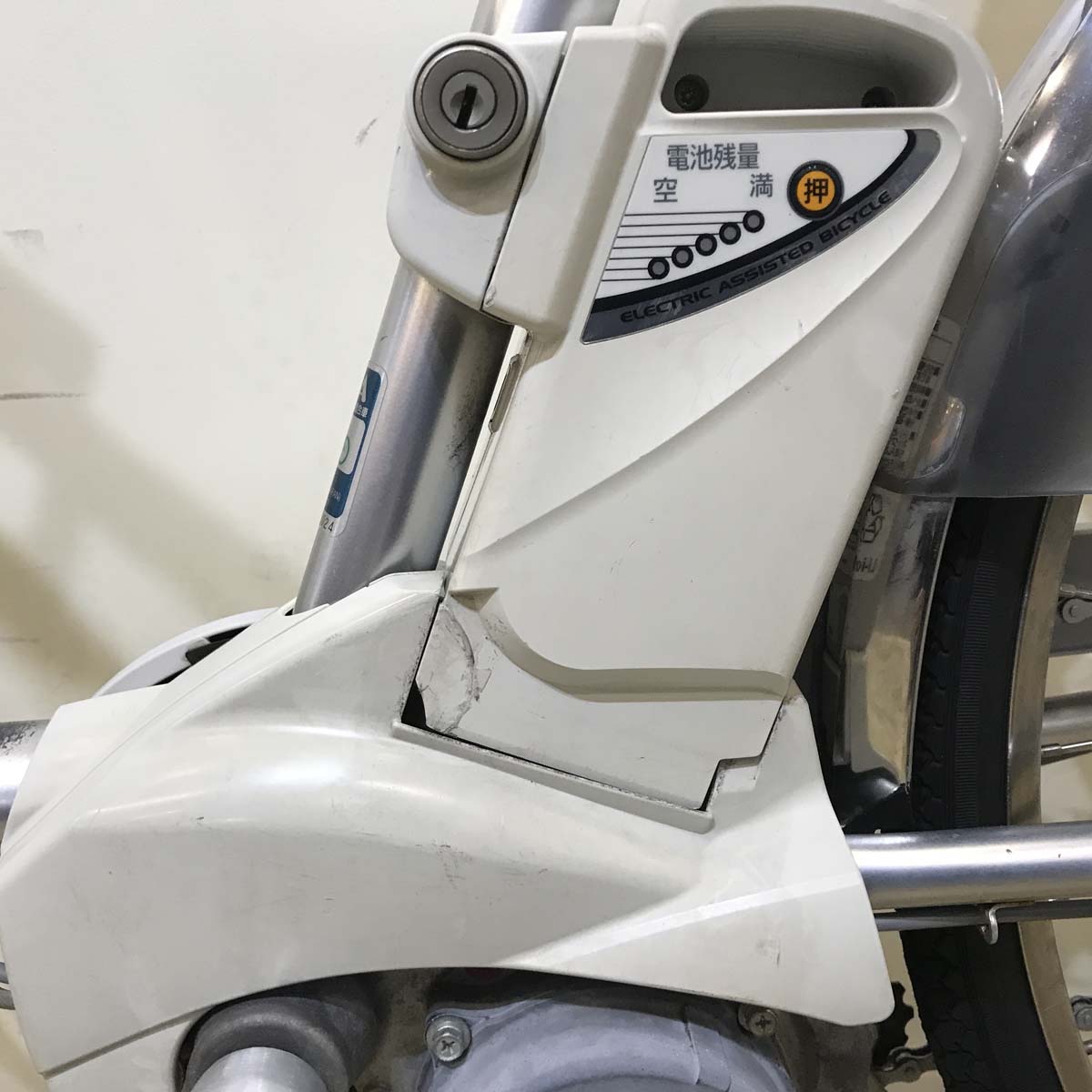 パナソニック ビビ NX シルバー 26インチ KZ104 【中古車】