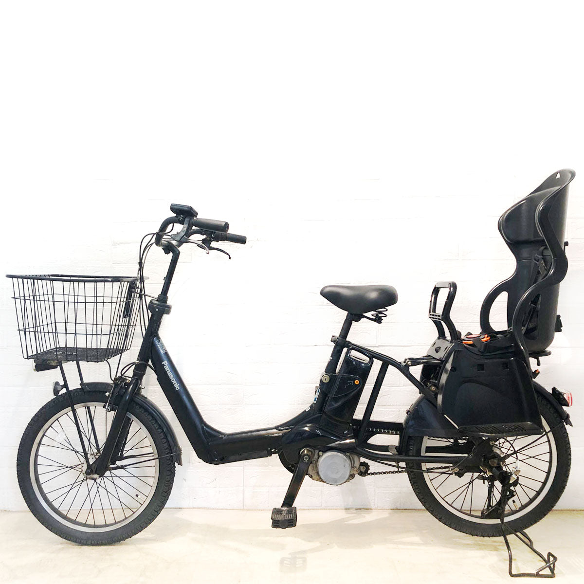 パナソニック ギュット アニーズ ブラック 20インチ YA051【中古車】