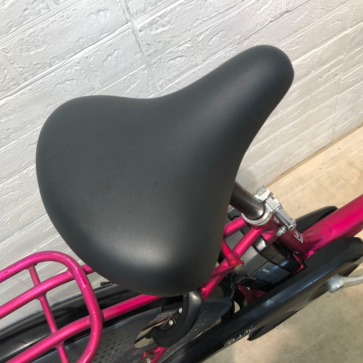 ブリヂストン ボーテ アシスタ ピンク 26インチ YT129【中古車】
