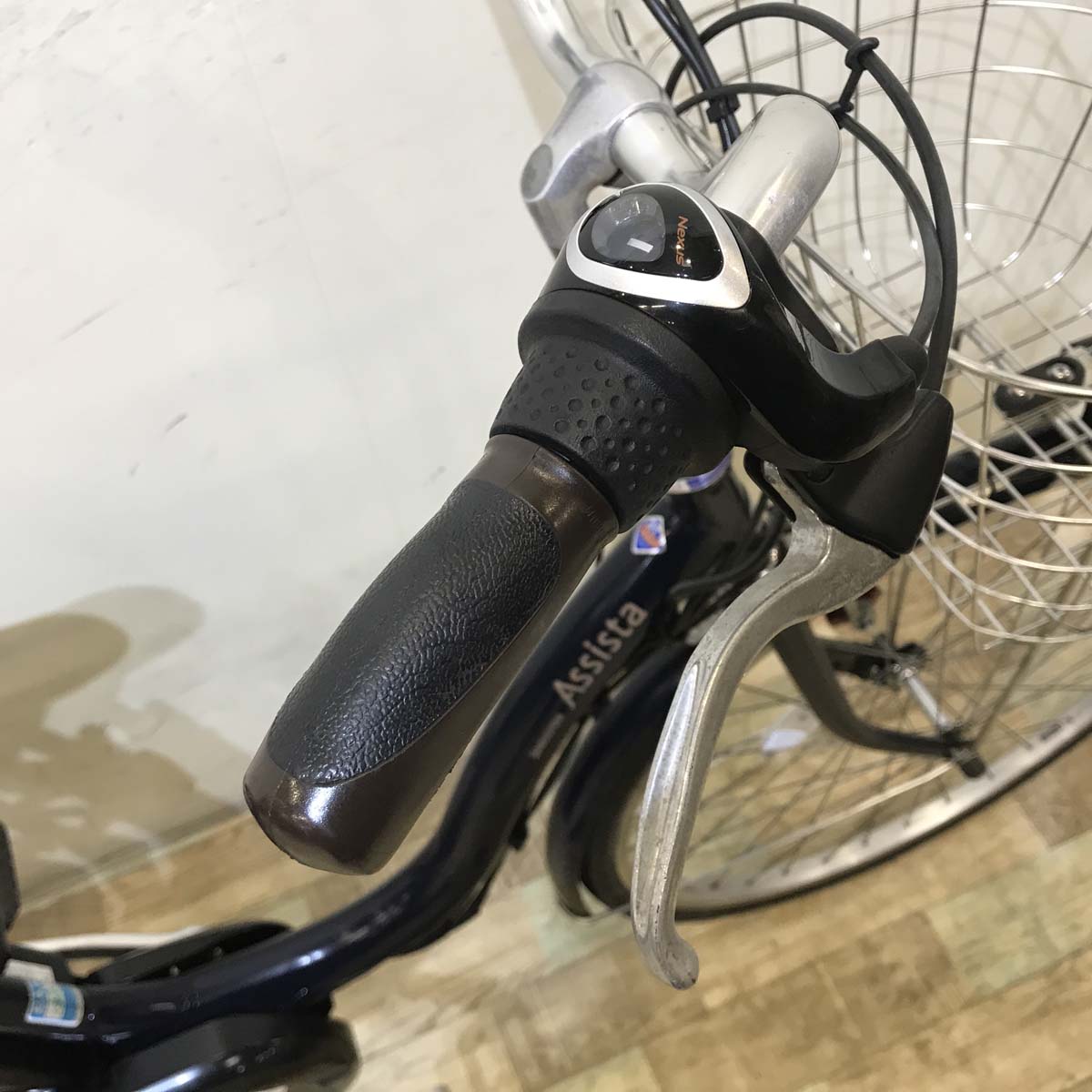 ブリヂストン アシスタ ファイン ネイビー 26インチ KZ132 【中古車】