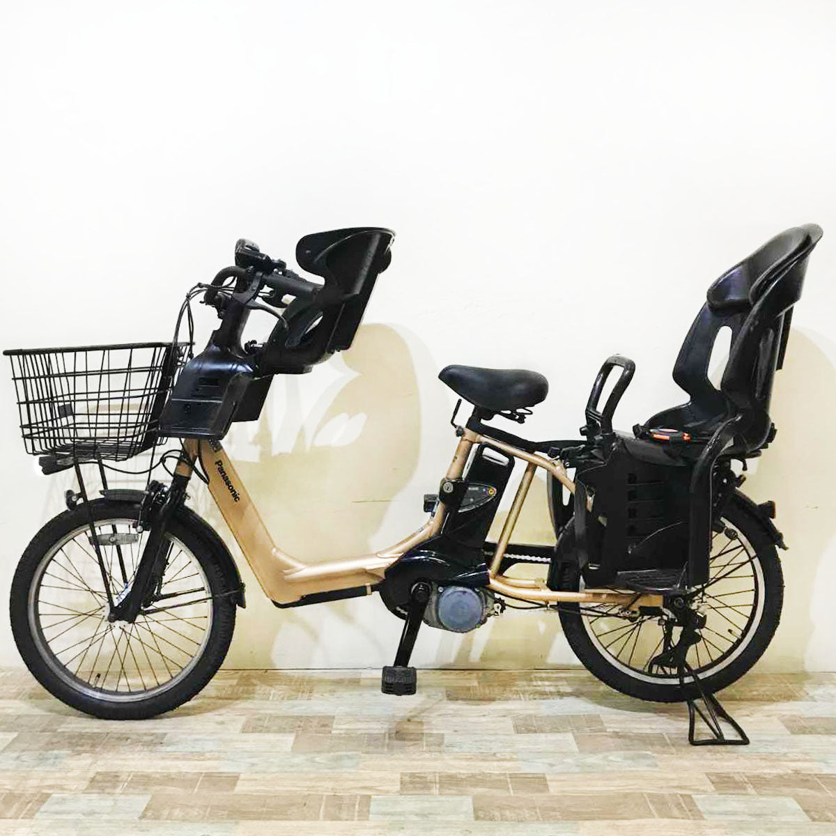 パナソニック ギュット アニーズ ゴールド 20インチ KQ115【中古車】