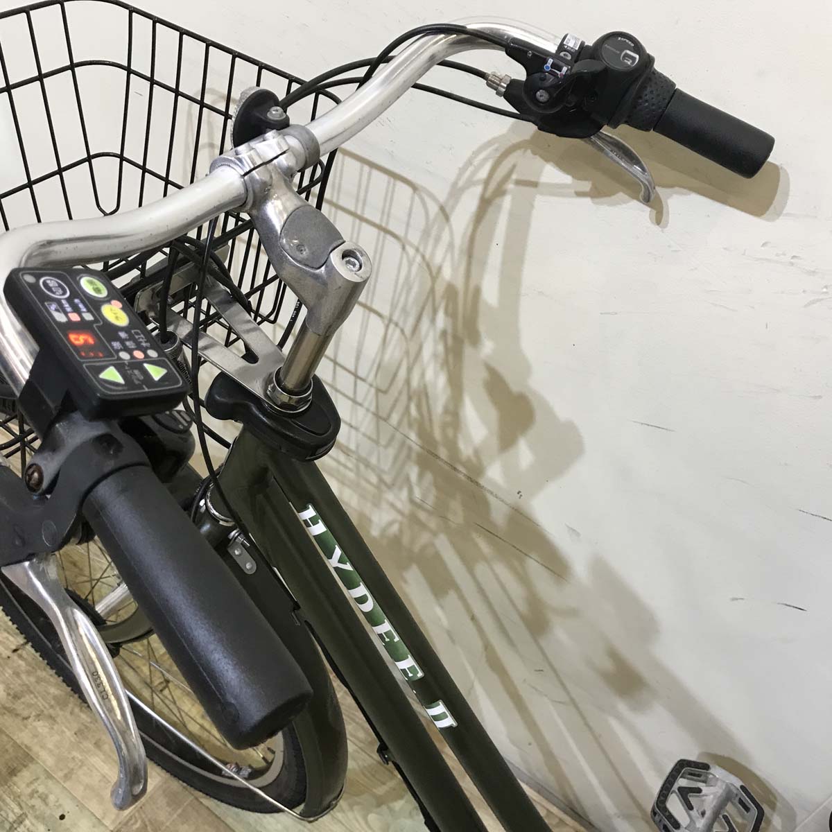 ブリヂストン HYDEE 2 ハイディ ツー カーキ 26インチ KZ134 【中古車】