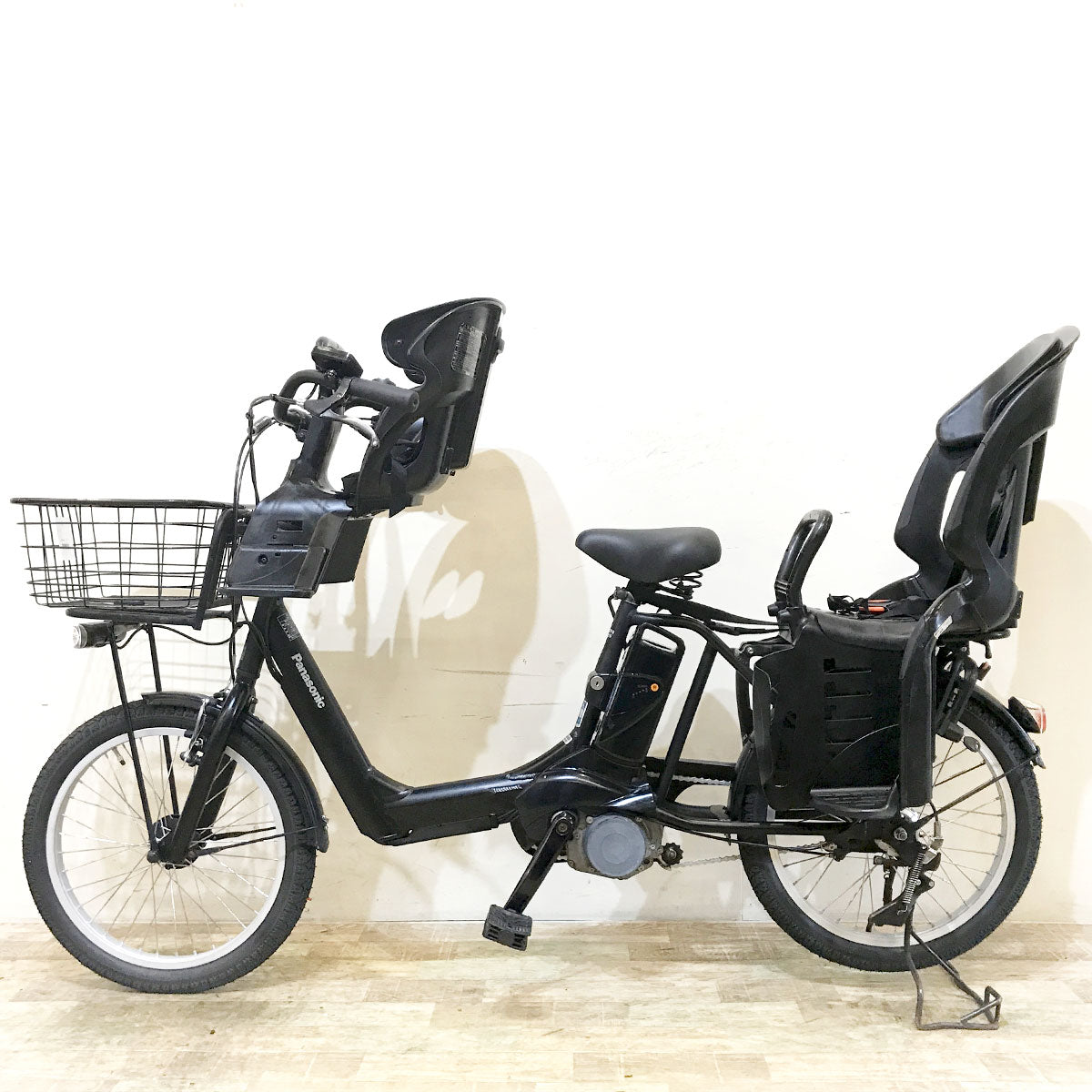 パナソニック ギュット アニーズ ブラック 20インチ KE146【中古車】