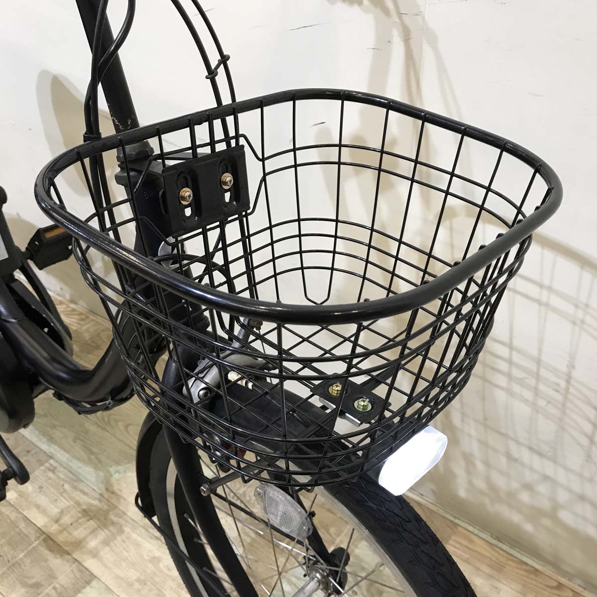 ブリヂストン アシスタ ユニ 20 ブラック 20インチ KV056 【中古車】