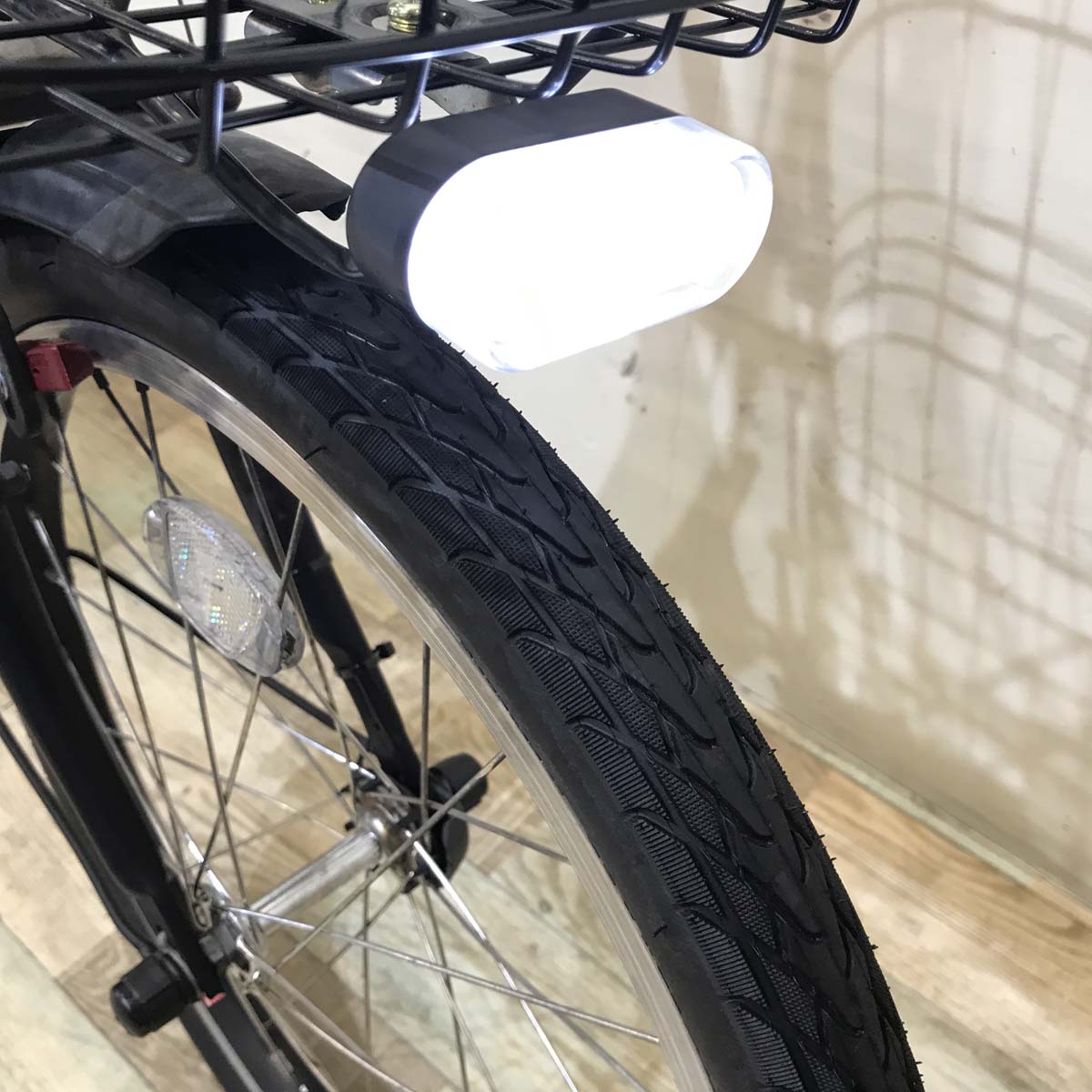 ブリヂストン アシスタ ユニ 20 ブラック 20インチ KV056 【中古車】