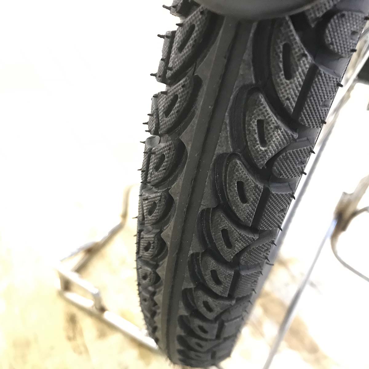 パナソニック ギュット ミニ DX グレー  20インチ KZ137【中古車】