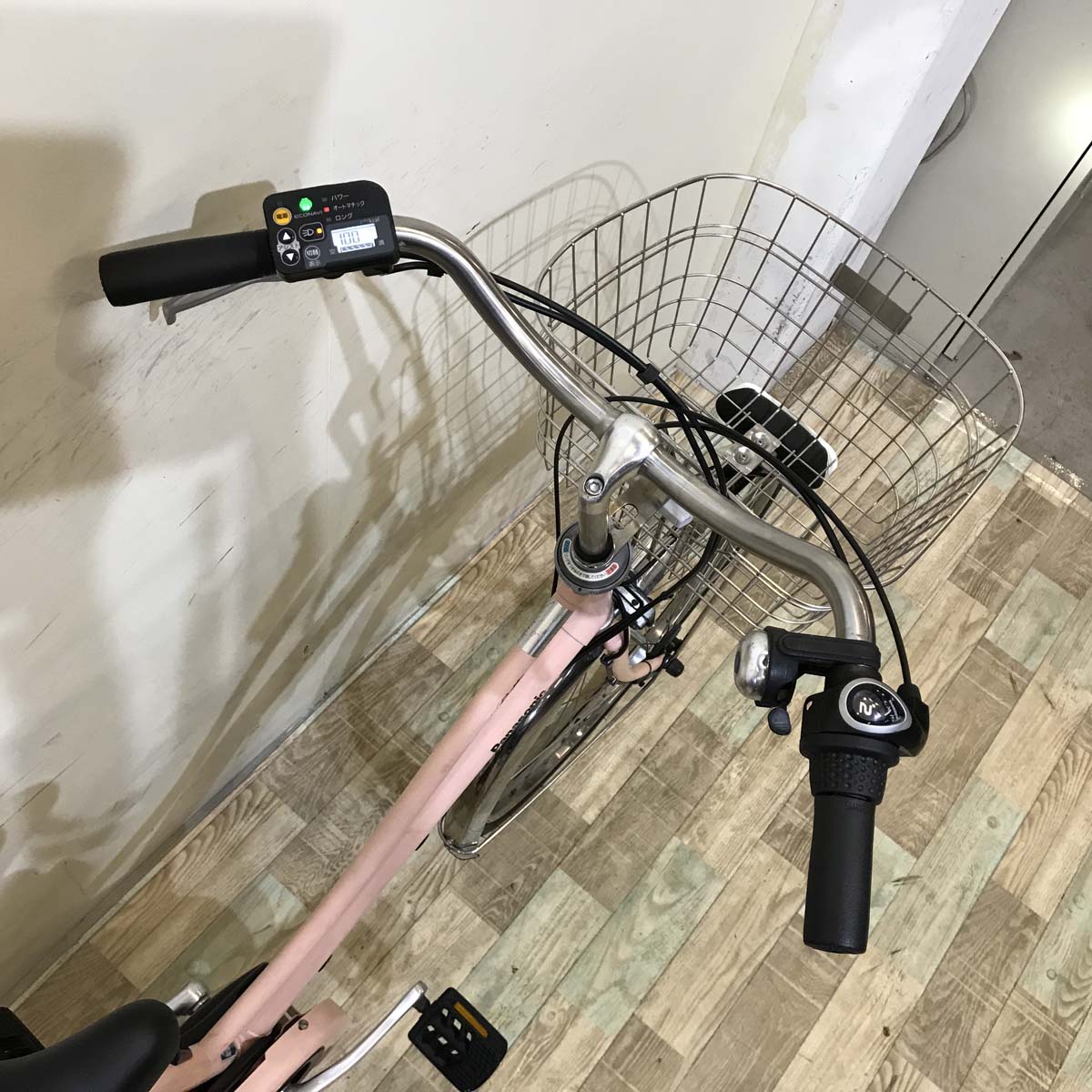 パナソニック ビビ ラッテ ピンク 26インチ KV058 【中古車】