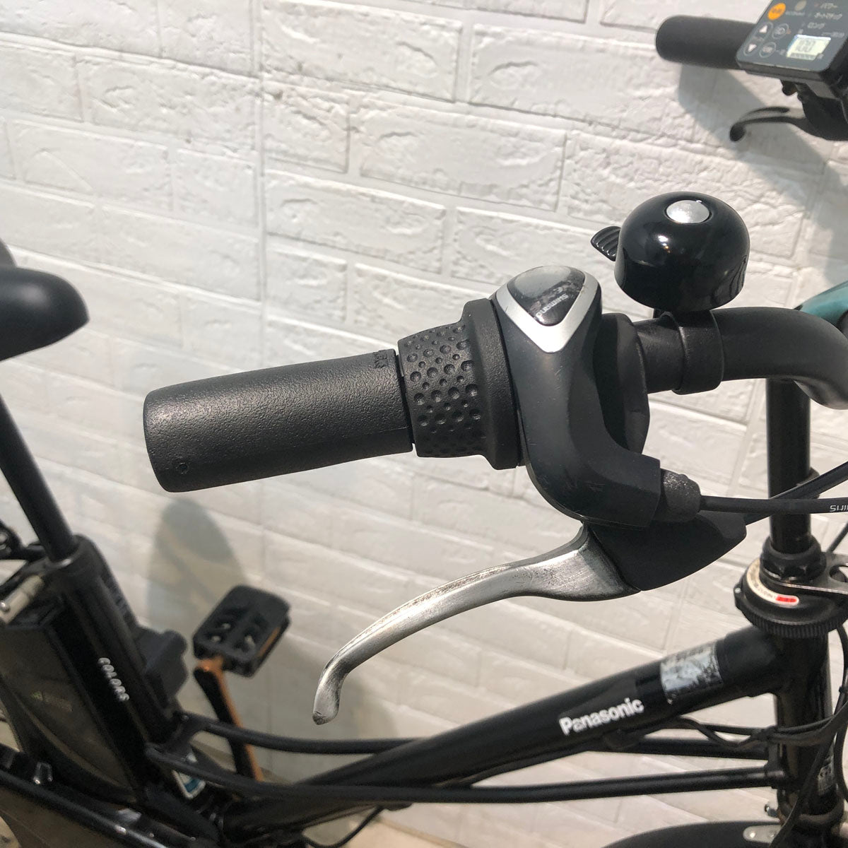 パナソニック カラーズ EB ブラック 26インチ YT147【中古車】