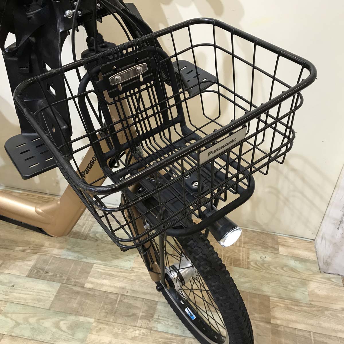 パナソニック ギュット アニーズ ゴールド 20インチ KV061【中古車】