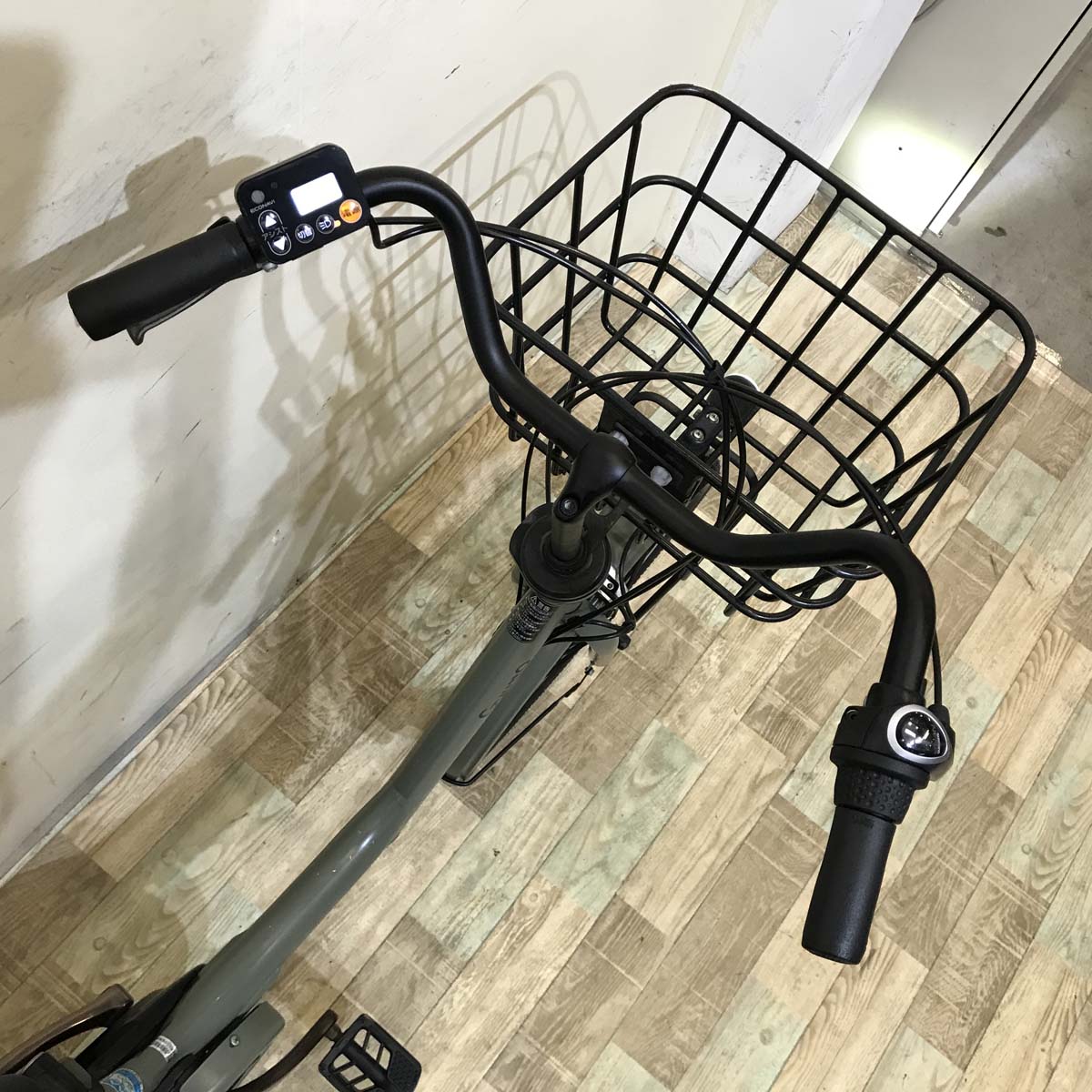 パナソニック ギュット アニーズ DX グリーン 20インチ KV062【中古車】