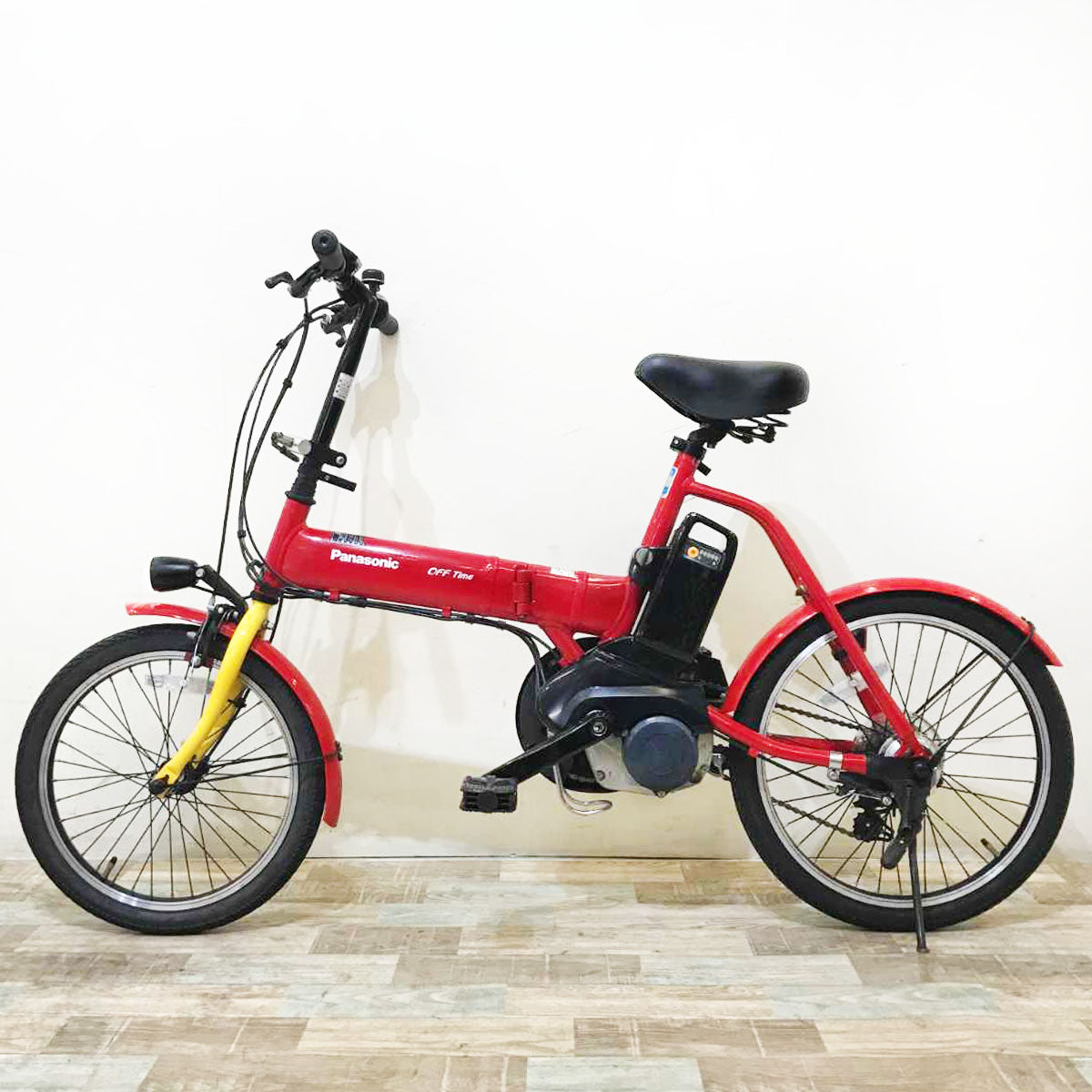 折りたたみ パナソニック オフタイム レッド × イエロー 前18×後20インチ KQ124【中古車】